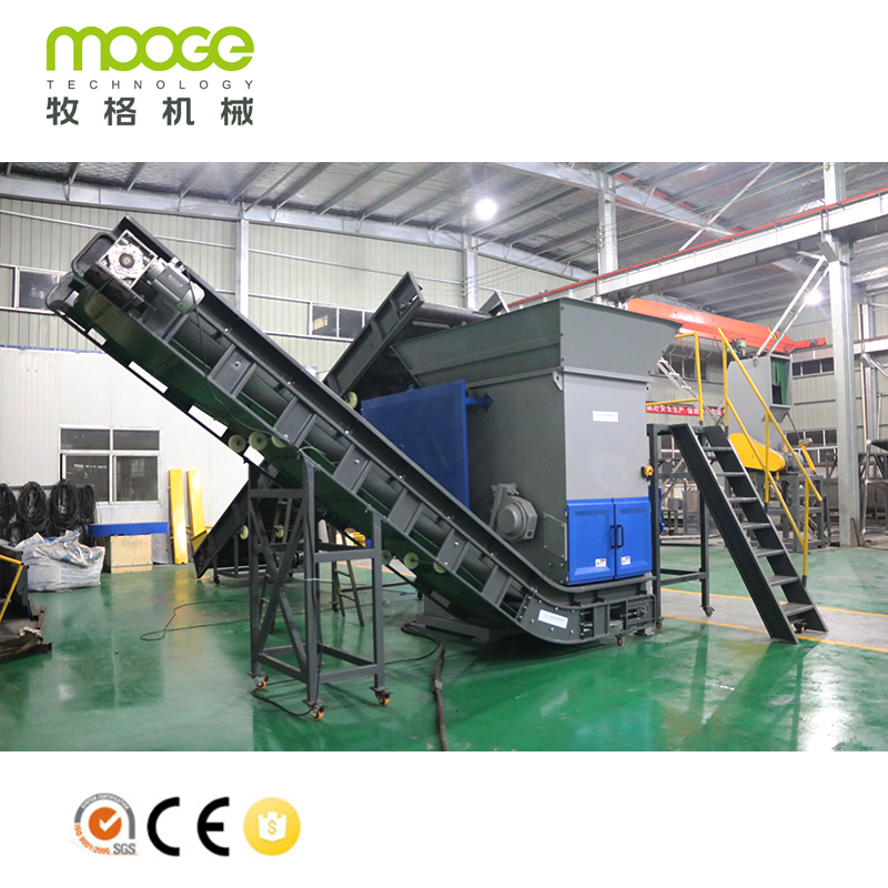 Heavy Duty Single One Shaft Shredder / Shredding Machine Para sa Waste Plastic Recycling