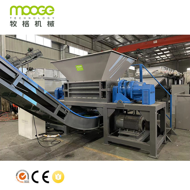 Malaking Capacity Double Shaft Shredder para sa Plastic Recycling